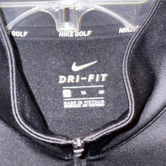 Nike Men's Black Performance Jacket - Picture 2 of 6